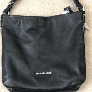 Michael Korea purse - Black